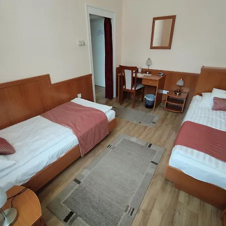 Pannonia Szálloda